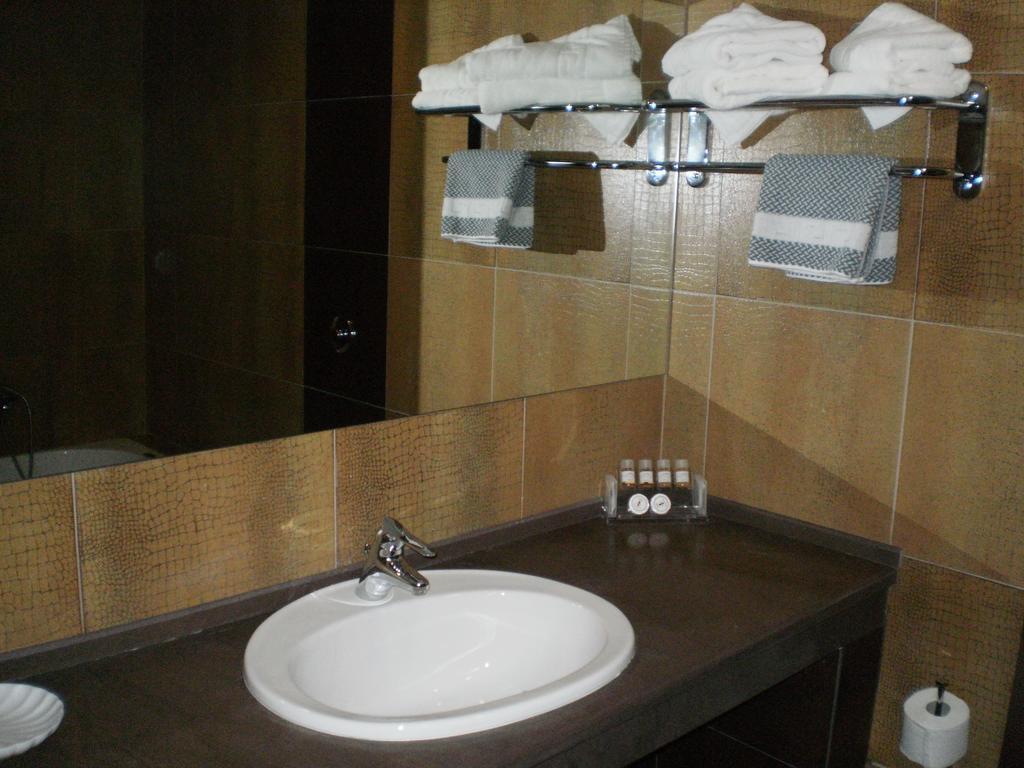 Achillio Hotel Gümülcine Oda fotoğraf