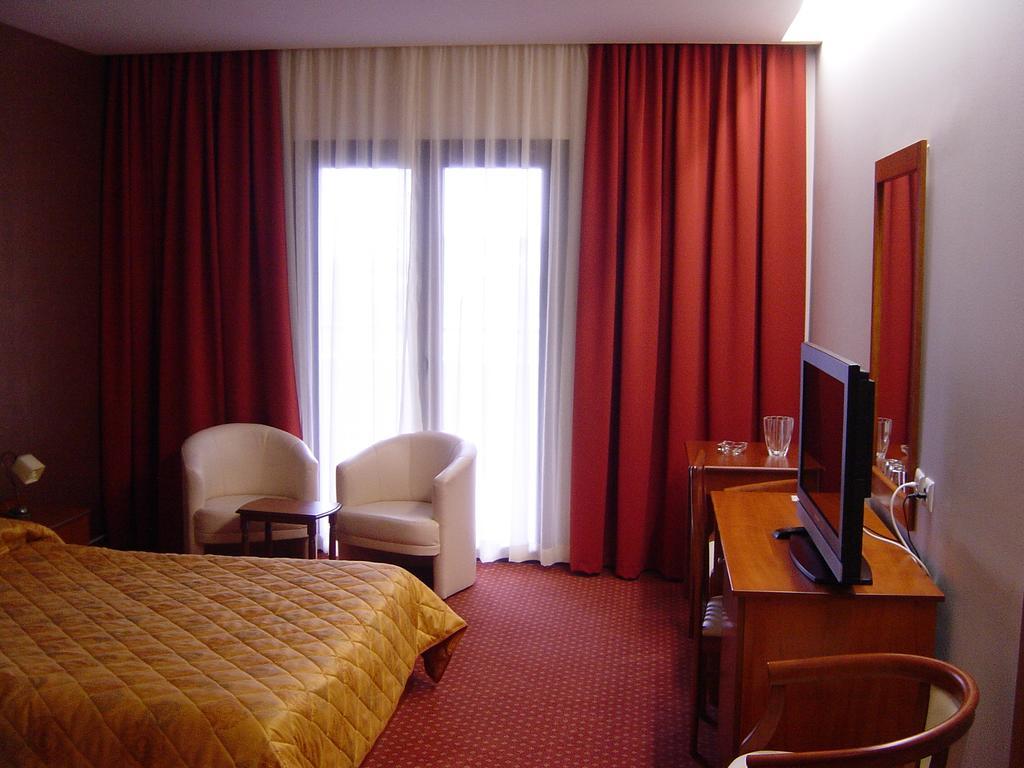 Achillio Hotel Gümülcine Oda fotoğraf