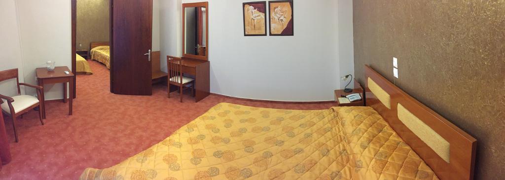Achillio Hotel Gümülcine Dış mekan fotoğraf