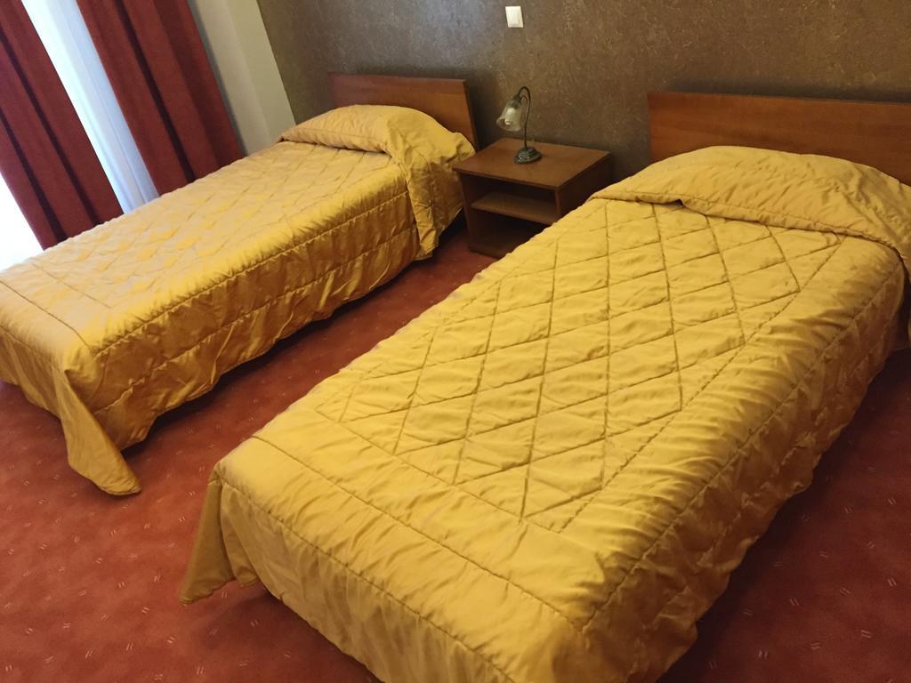 Achillio Hotel Gümülcine Dış mekan fotoğraf