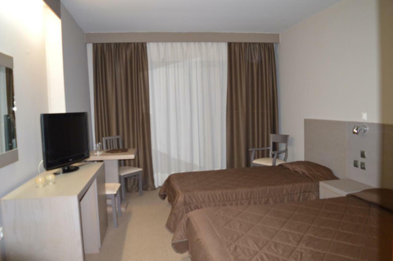 Achillio Hotel Gümülcine Dış mekan fotoğraf