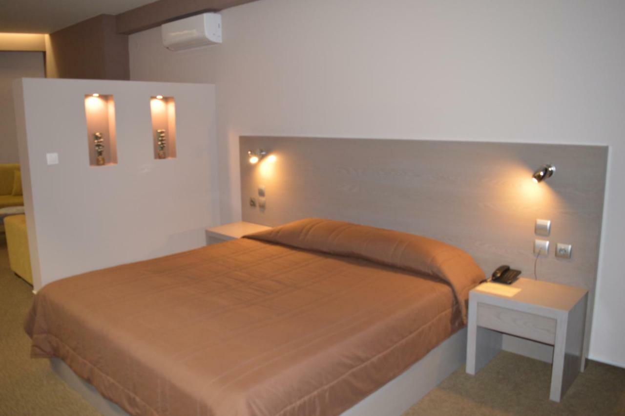 Achillio Hotel Gümülcine Dış mekan fotoğraf